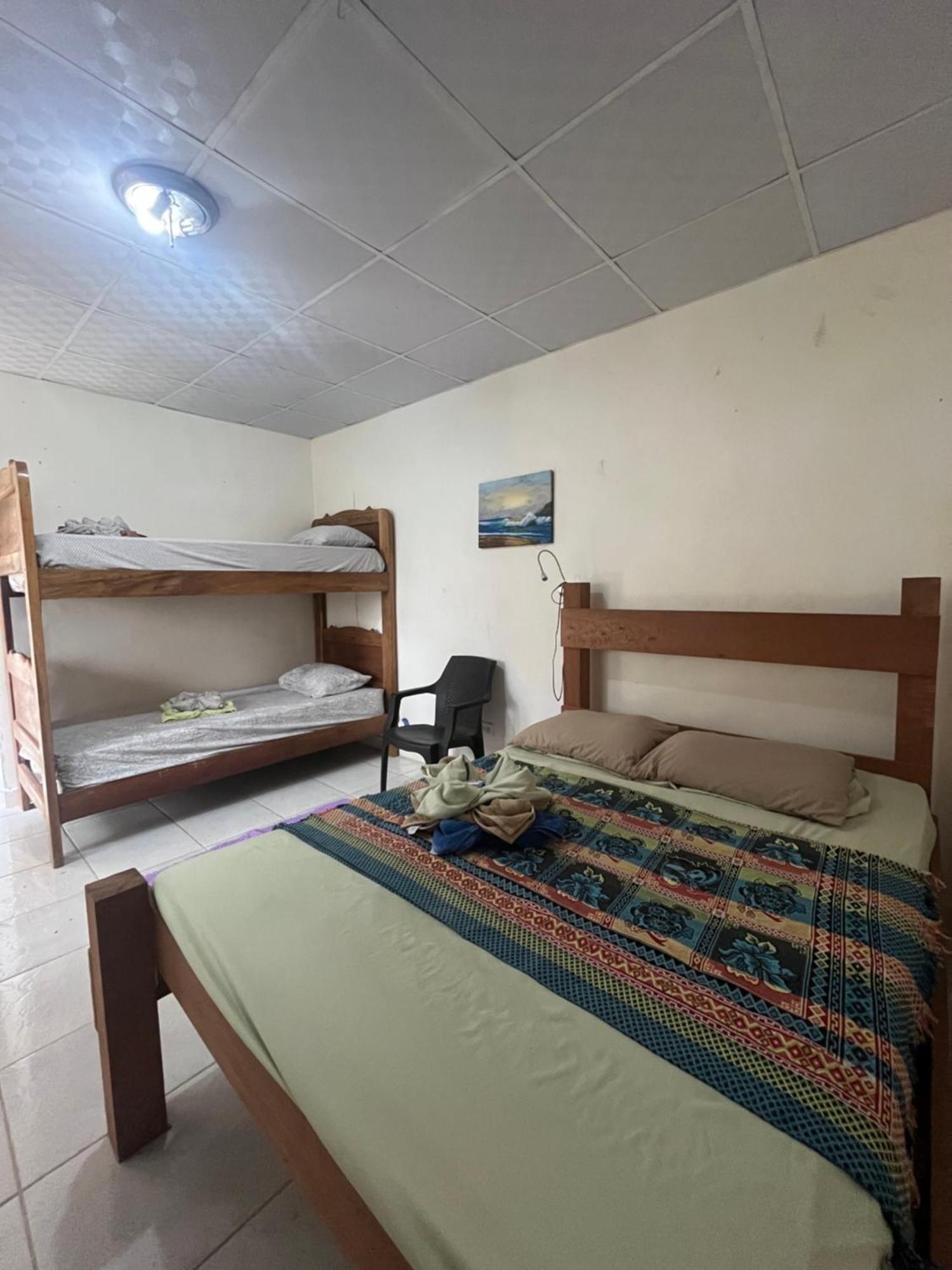 Surf Camp Hotel โบกัสทาวน์ ภายนอก รูปภาพ