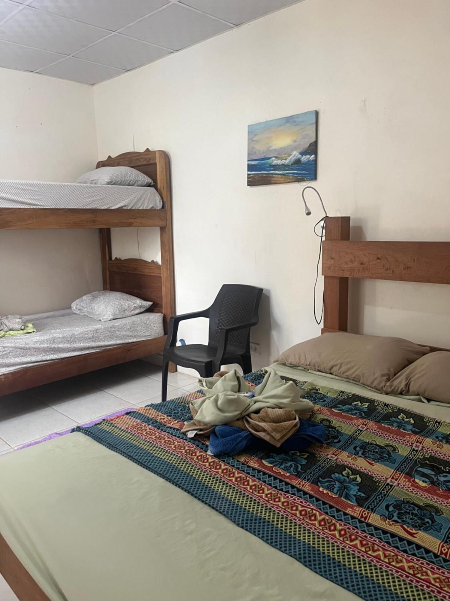 Surf Camp Hotel โบกัสทาวน์ ภายนอก รูปภาพ