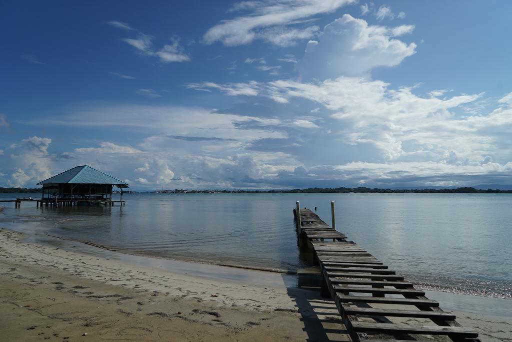 Surf Camp Hotel โบกัสทาวน์ ภายนอก รูปภาพ